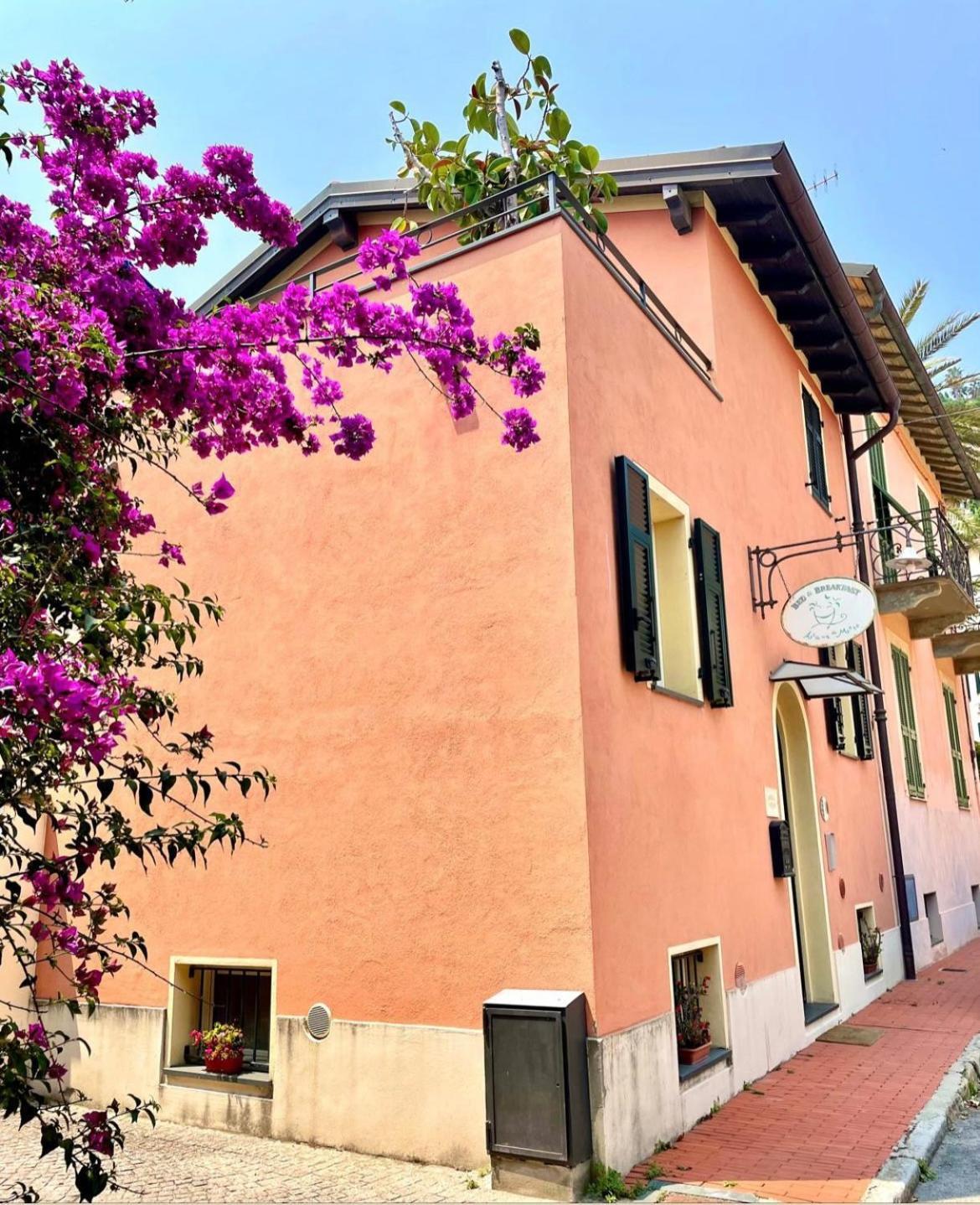 Bed and Breakfast Acqua Di Mare Бордигера Экстерьер фото