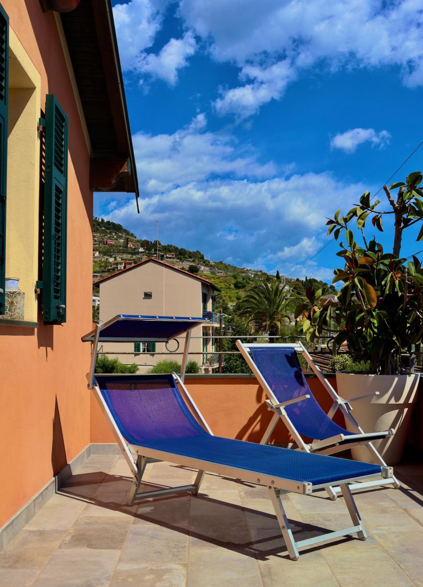 Bed and Breakfast Acqua Di Mare Бордигера Экстерьер фото