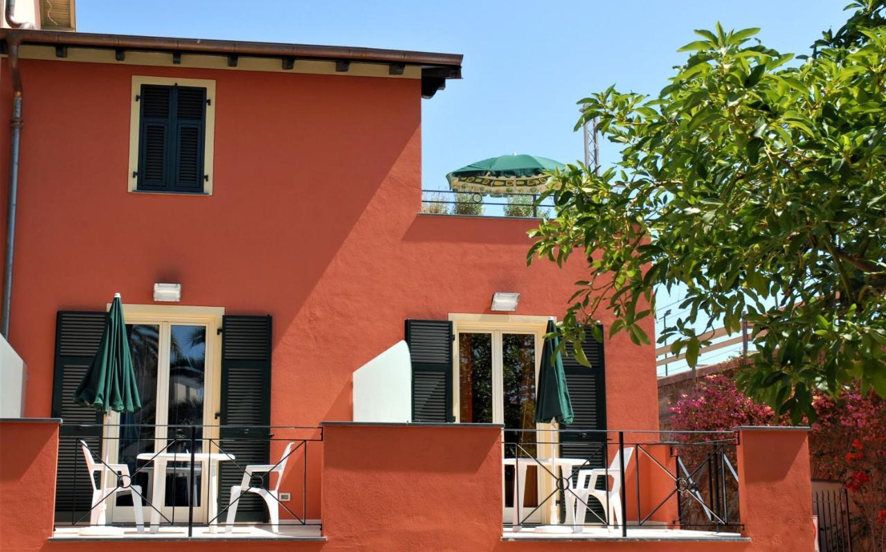 Bed and Breakfast Acqua Di Mare Бордигера Экстерьер фото